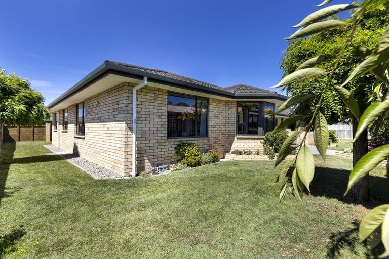 Photo of property in 14 Springswood Grove, Springlands, Blenheim, 7201