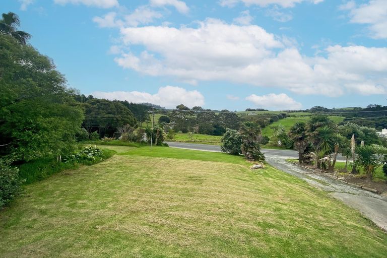 Photo of property in 17 Pakiri Road, Leigh, Warkworth, 0985