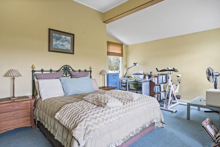 Photo of property in 41 Walkers Lane, Manakau, Levin, 5573