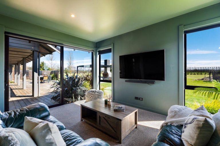 Photo of property in 136 Kereru Road, Maraekakaho, 4171