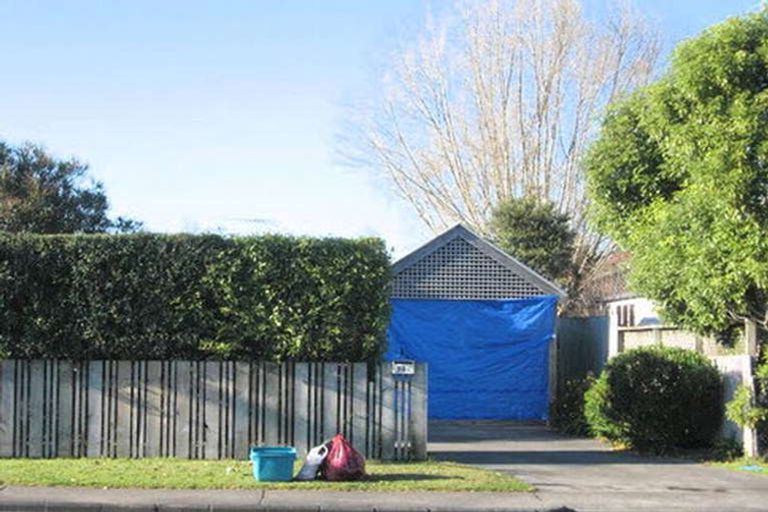 Photo of property in 33a-b Clevedon Road, Papakura, 2110