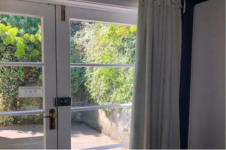 Photo of property in 20 Saint Davids Street, Lyttelton, 8082