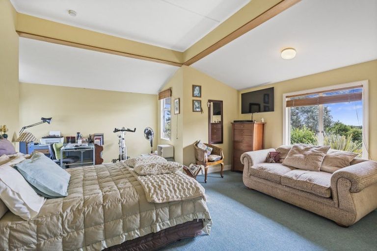 Photo of property in 41 Walkers Lane, Manakau, Levin, 5573