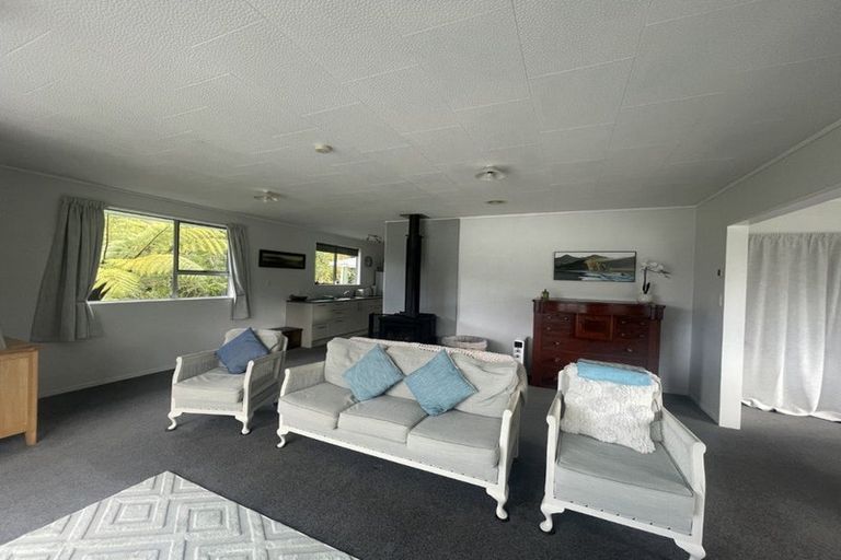 Photo of property in 685 Queen Charlotte Drive, Havelock, Picton, 7281