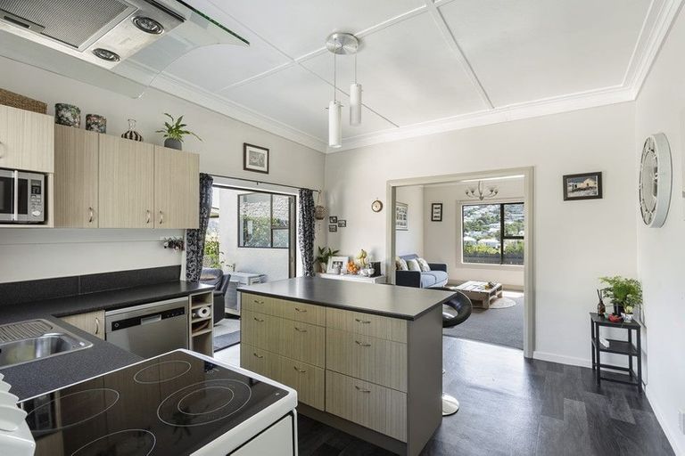 Photo of property in 72 Walton Street, Kaikorai, Dunedin, 9010
