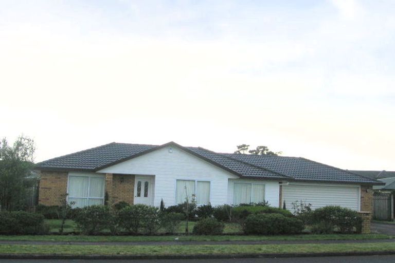 Photo of property in 79 Burswood Drive, Burswood, Auckland, 2013