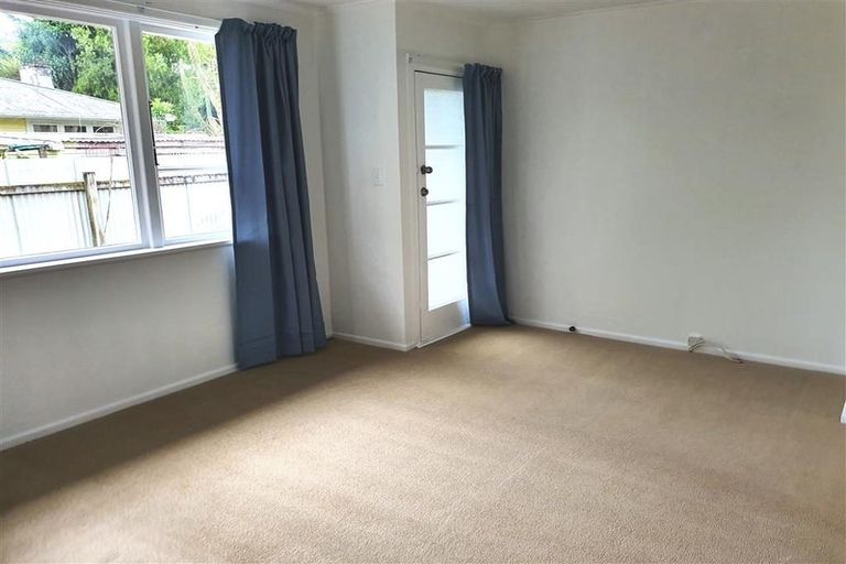 Photo of property in 1033d Fergusson Drive, Clouston Park, Upper Hutt, 5018