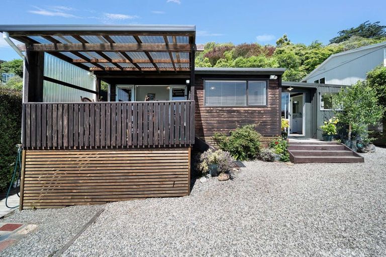 Photo of property in 100 Haven Street, Moeraki, Palmerston, 9482