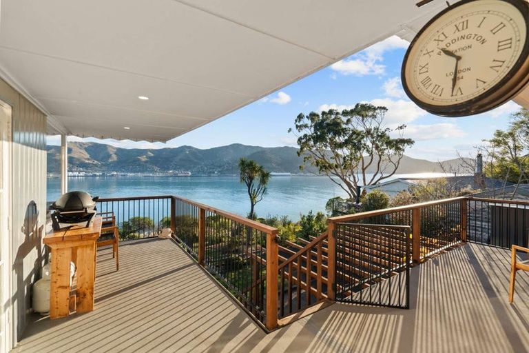 Photo of property in 33 Ranui Crescent, Diamond Harbour, Lyttelton, 8971
