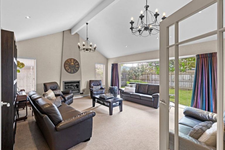 Photo of property in 21 Liberty Grove, Kelvin Grove, Palmerston North, 4414