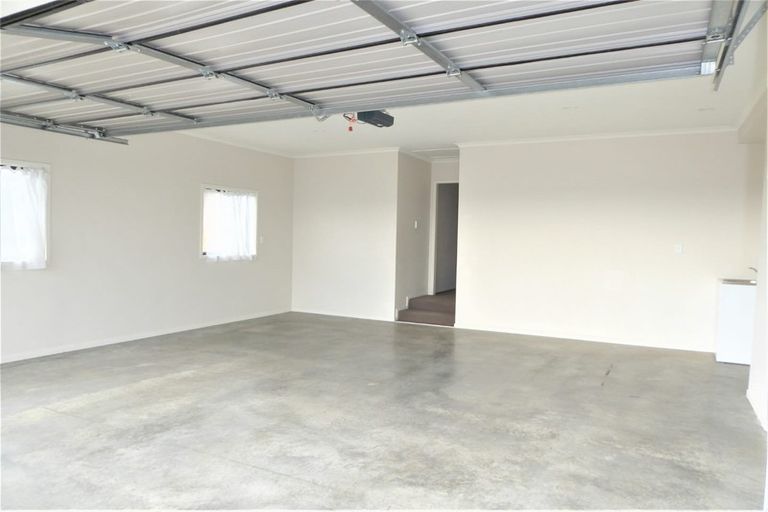 Photo of property in 43 Danny Place, Pyes Pa, Tauranga, 3112