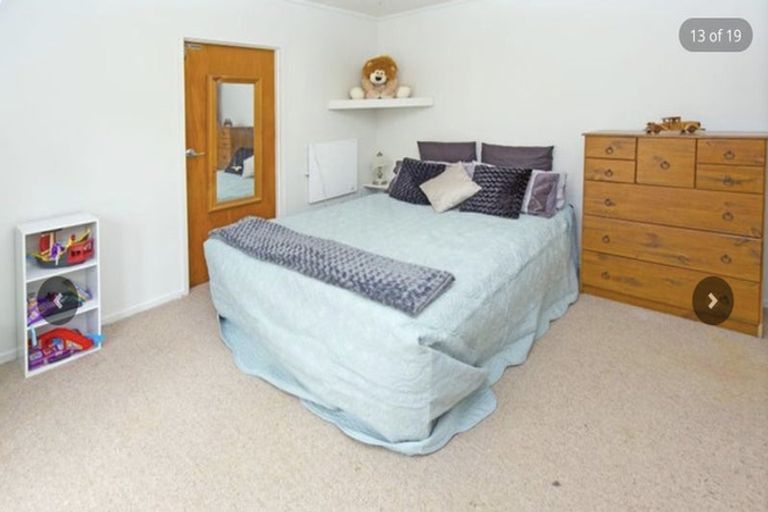 Photo of property in 70 Vandeleur Avenue, Birkdale, Auckland, 0626