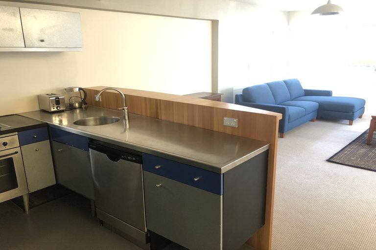 Photo of property in St Pauls Apartments, 100/43 Mulgrave Street, Thorndon, Wellington, 6011