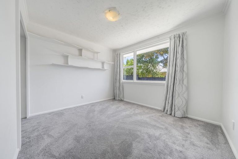 Photo of property in 8 Otaki Place, North New Brighton, Christchurch, 8083