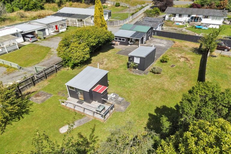 Photo of property in 9c Milne Street, Hunterville, 4730