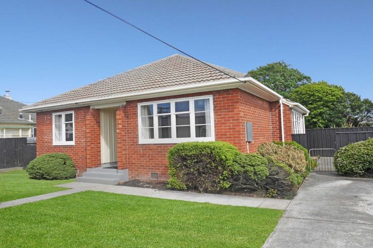 Photo of property in 15 Mccombs Street, Somerfield, Christchurch, 8024