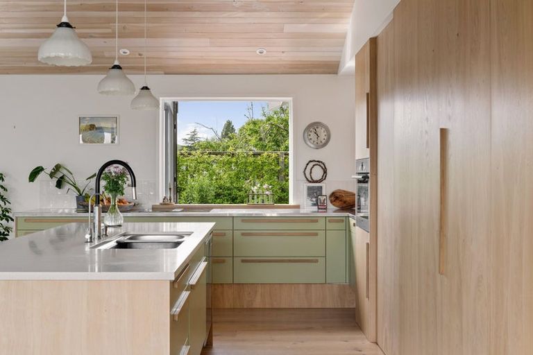 Photo of property in 157 Harris Street, Inner Kaiti, Gisborne, 4010