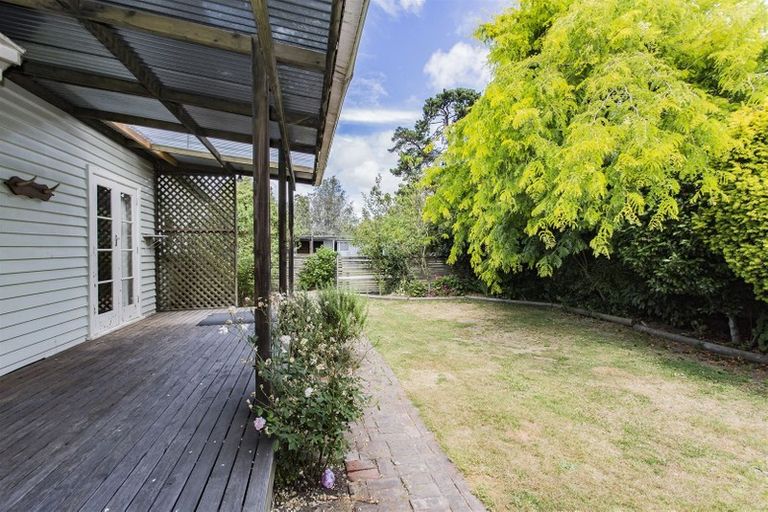 Photo of property in 9 Bank Street, Amberley, 7410