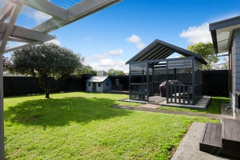 Photo of property in 51 Pinedale Place, Henderson, Auckland, 0610