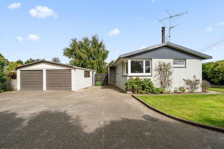 Photo of property in 2 Ballantrae Street, Wallacetown, 9816