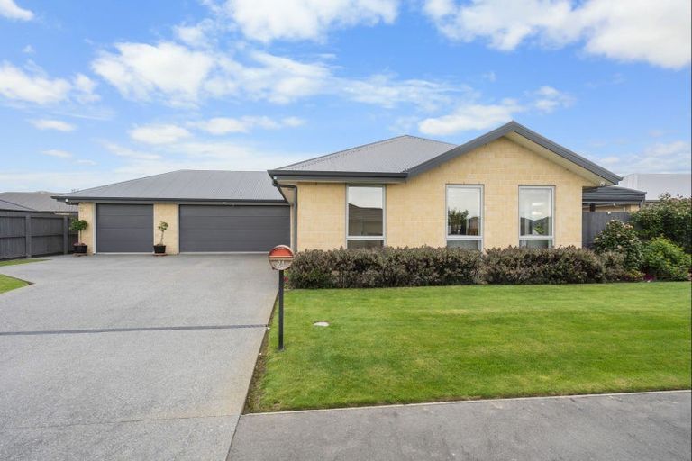 Photo of property in 24 Colebrook Drive, Rolleston, 7614