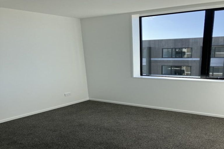 Photo of property in 205/3 Rauemi Way, Te Atatu South, Auckland, 0610