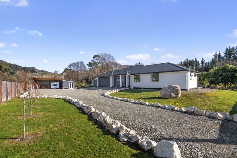 Photo of property in 929 Waiwhero Road, Ngatimoti, Motueka, 7196