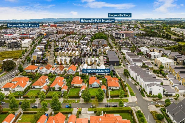 Photo of property in 10 Sunderland Avenue, Hobsonville, Auckland, 0616