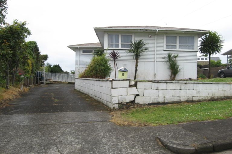 Photo of property in 8 Pikitea Road, Mangere Bridge, Auckland, 2022