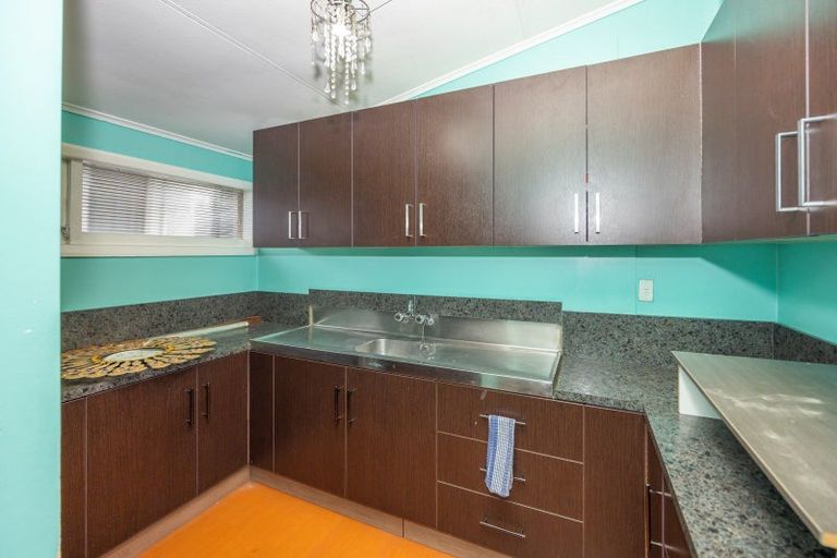 Photo of property in 39 Hakanoa Street, Huntly, 3700