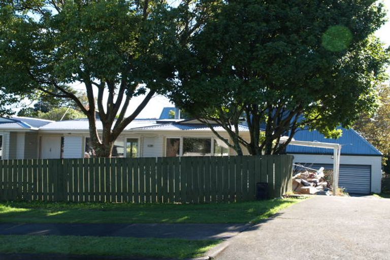 Photo of property in 2/51 Gibraltar Street, Howick, Auckland, 2014