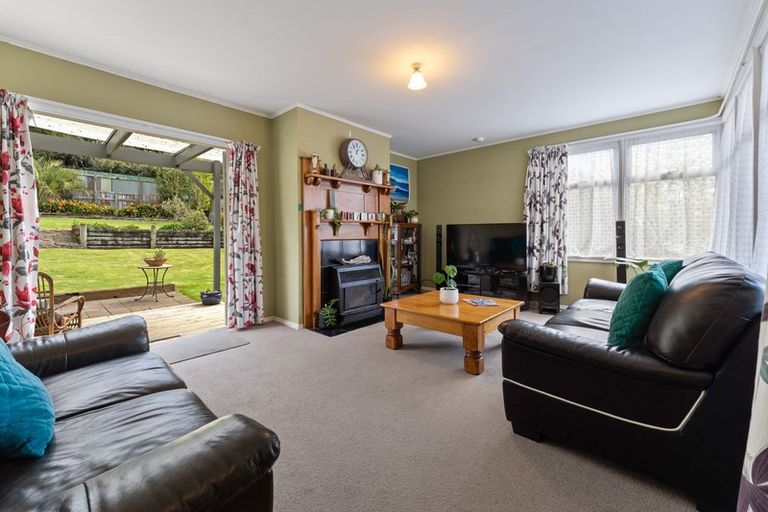 Photo of property in 22 Glenpark Avenue, Frankleigh Park, New Plymouth, 4310