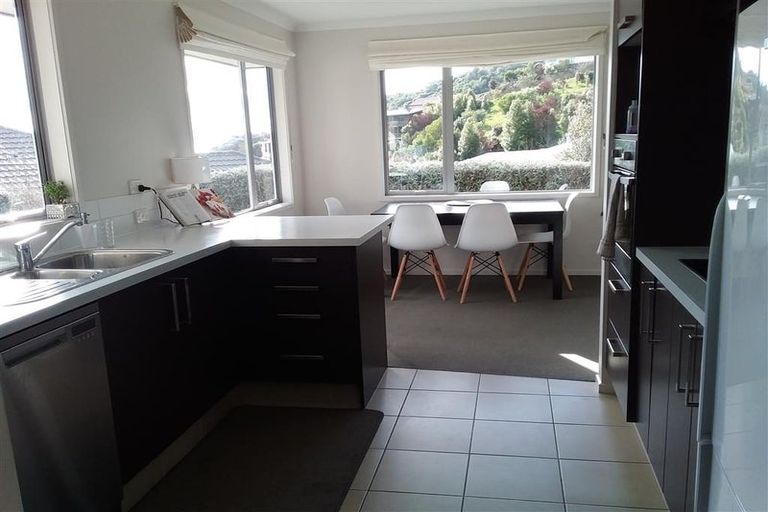 Photo of property in 10 Farleigh Street, Atawhai, Nelson, 7010