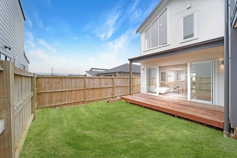 Photo of property in 5 Tiaki Lane, Karaka, Papakura, 2113