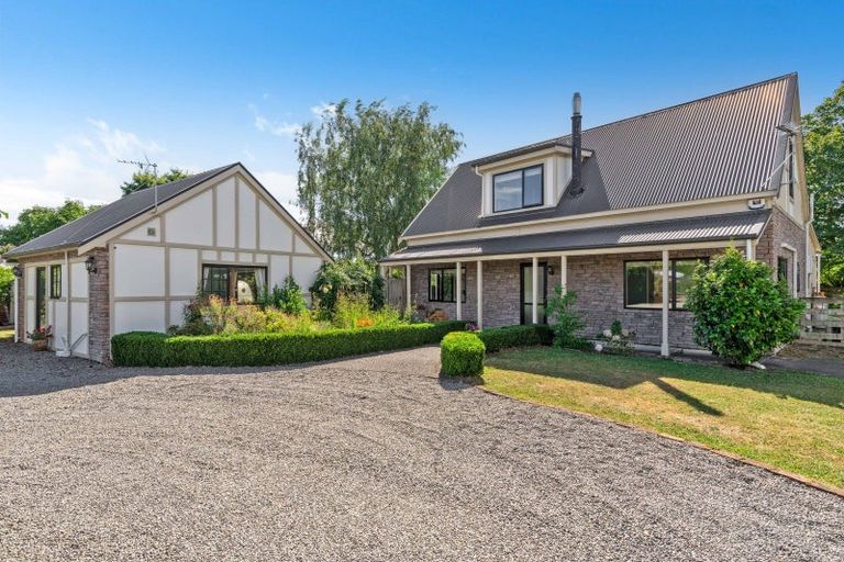 Photo of property in 96b Kent Street, Carterton, 5713