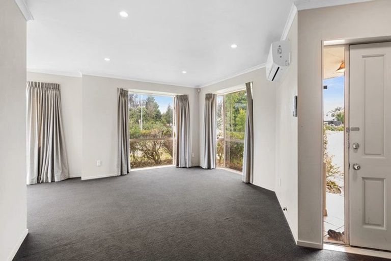 Photo of property in 1 Commodore Avenue, Flagstaff, Hamilton, 3210