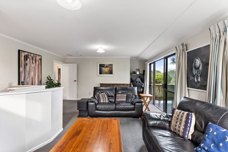 Photo of property in 38 Montgomery Avenue, Karori, Wellington, 6012
