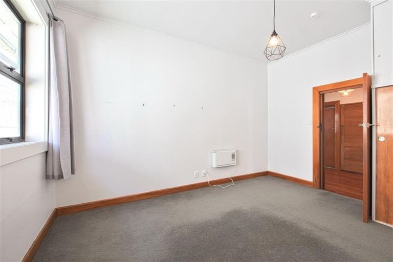Photo of property in 43 Latham Street, Napier South, Napier, 4110