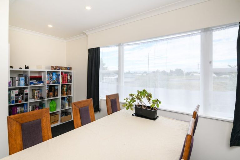 Photo of property in 53 Highbury Avenue, Highbury, Palmerston North, 4412