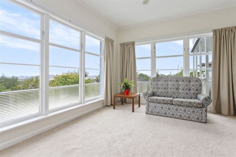 Photo of property in 12 Bilkey Avenue, Pukekohe, 2120