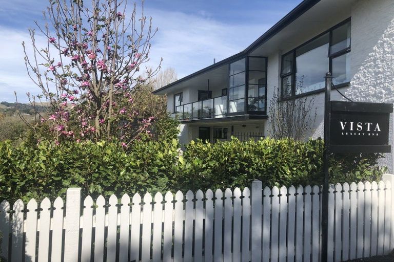 Photo of property in 55 Breadalbane Avenue, Havelock North, 4130