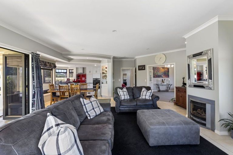 Photo of property in 456 Stoney Creek Road, Kelvin Grove, Palmerston North, 4470