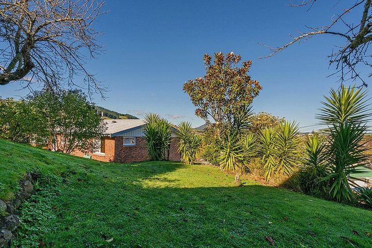 Photo of property in 12 Claremont Avenue, Paeroa, 3600