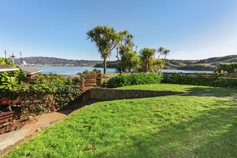 Photo of property in 14 Brora Crescent, Papakowhai, Porirua, 5024