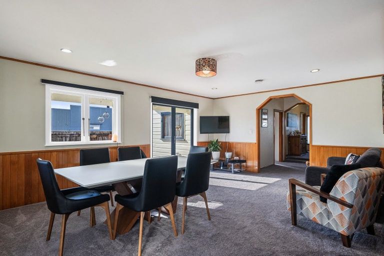 Photo of property in 47 George Street, Levin, 5510