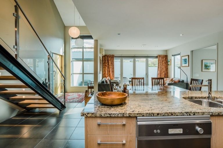 Photo of property in 15 Jessies Crescent, Wanaka, 9305