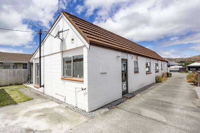 Photo of property in 2/14 Lane Street, Woolston, Christchurch, 8023