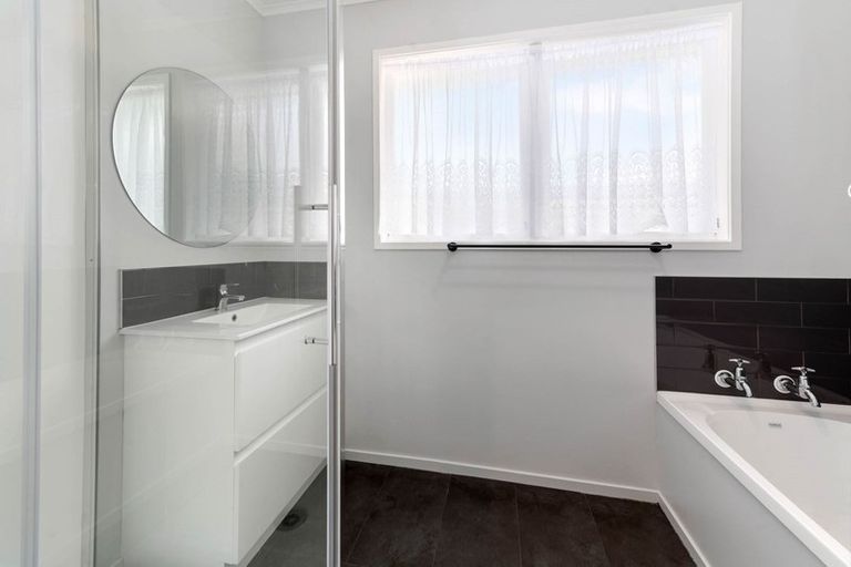 Photo of property in 270 Clayton Road, Pukehangi, Rotorua, 3015