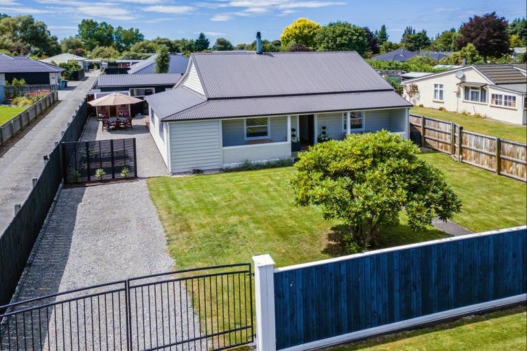 Photo of property in 223 Talbot Street, Geraldine, 7930