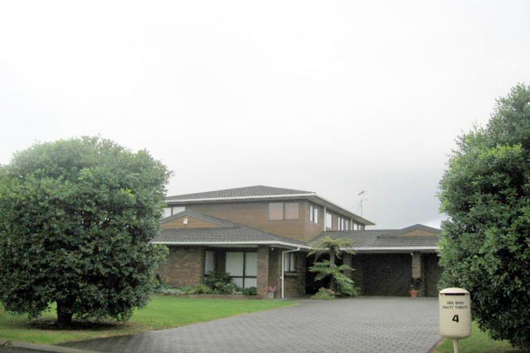 Photo of property in 4 Beechwood Close, Paraparaumu Beach, Paraparaumu, 5032